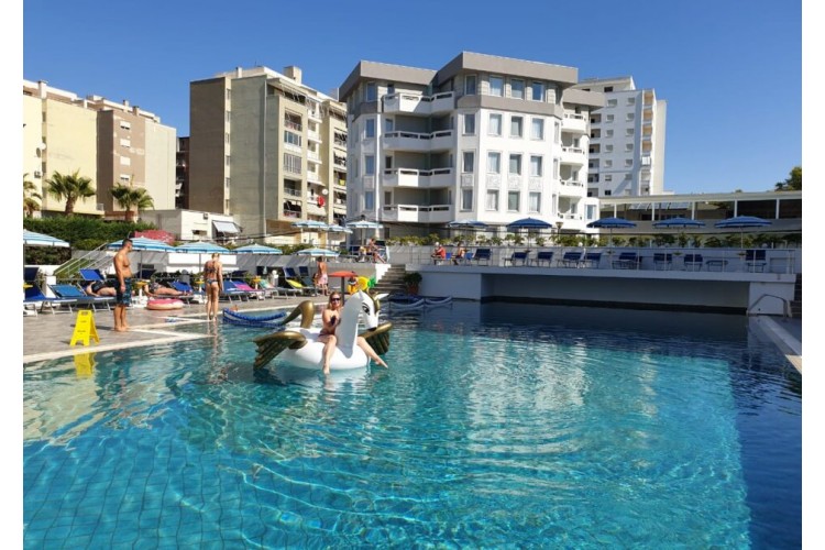 Découverte de l'Albanie 100% Solos - chambre individuelle