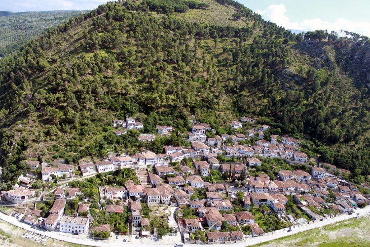 Découverte de l'Albanie 100% Solos - chambre individuelle