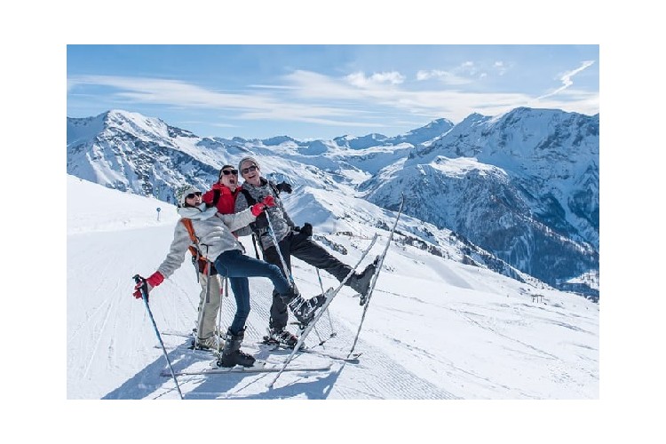 Ski Orcières Club 3* Forfait RM et matériel compris !